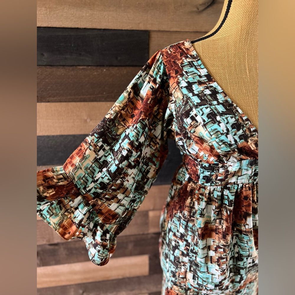 Betsey Johnson Set Shirt & Skirt Medium Brown Green Geometric Bell Sleeve Top - Picture 9 of 13